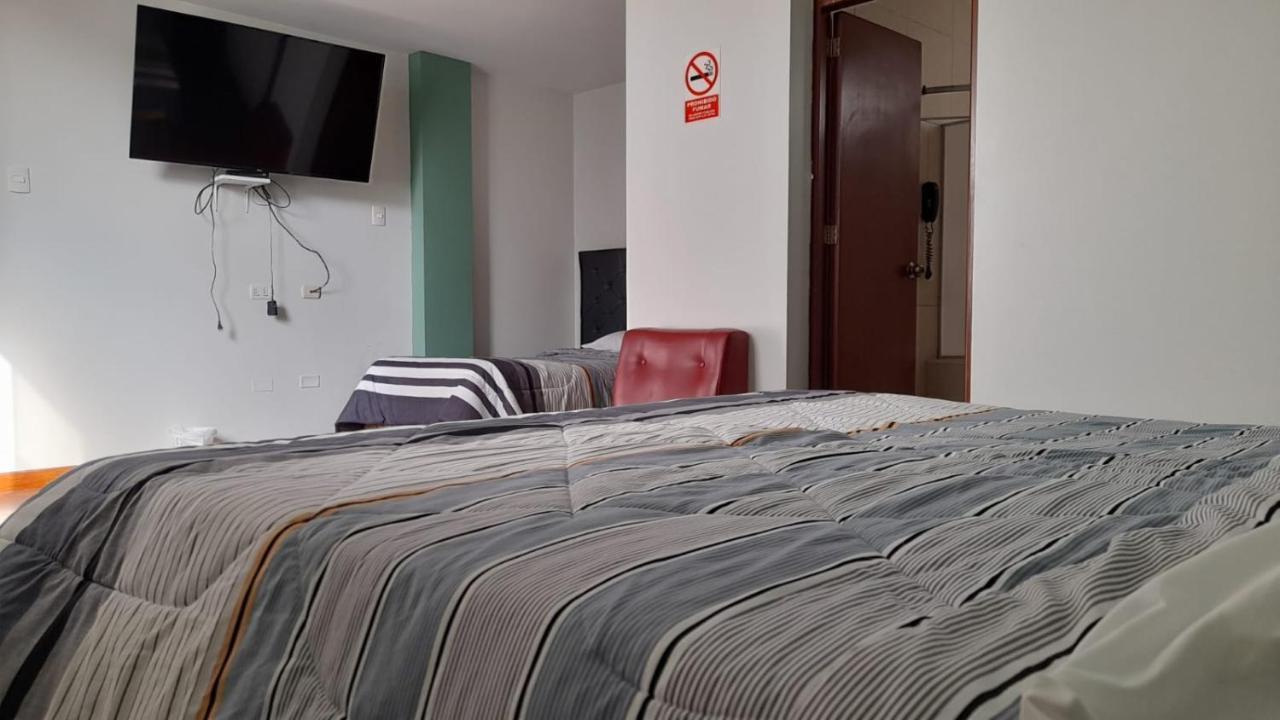 Venecia Hotel Carrion Trujillo Exteriör bild