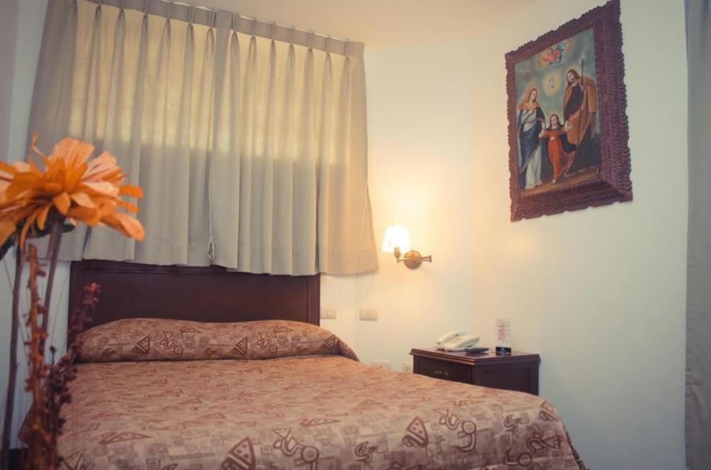 Venecia Hotel Carrion Trujillo Exteriör bild